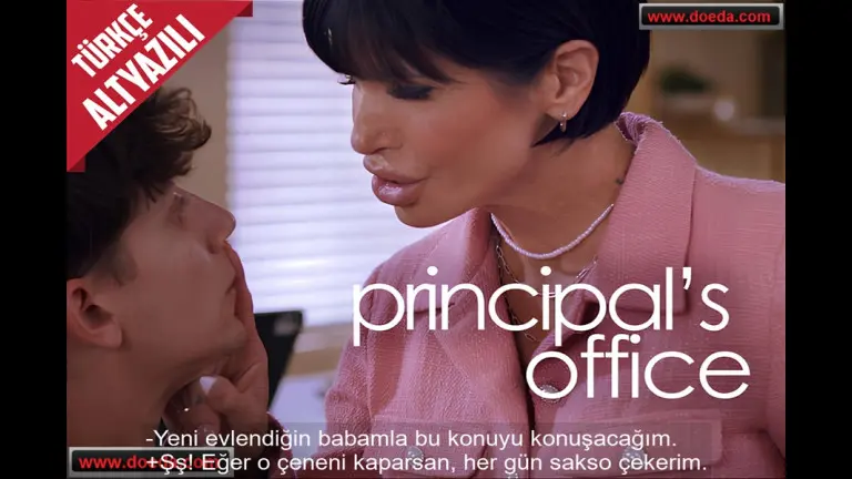 kocasinin arkadasiyla yattigini ogrenen uvey ogluna botokslu dudaklariyla sakso cekti ki sussun.jpg